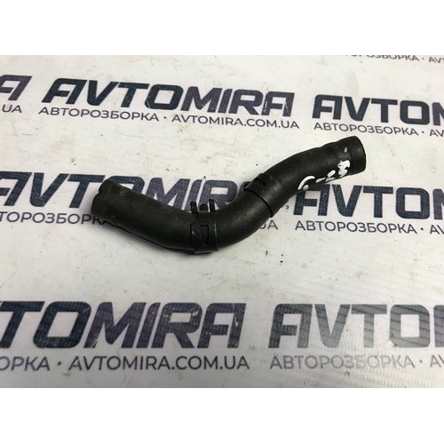 Патрубок охлаждения Toyota Avensis T25 2.2 D-4D 2003-2008 1626726020